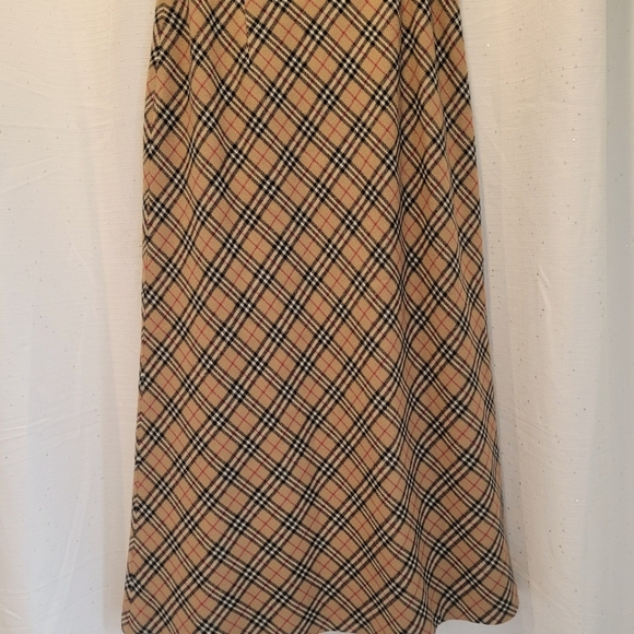 ORLY SKIRT SZ 8 85% ACRYLIC 15%WOOL - Picture 2 of 13